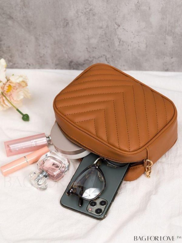 LIFE STYLE HUB™ Horizontal Square Shaped Shoulder Bag